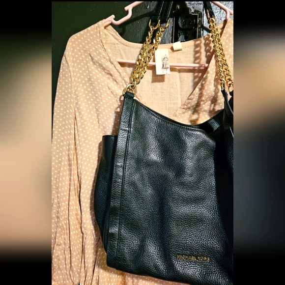Michael Kors Purse - Picture 1 of 6